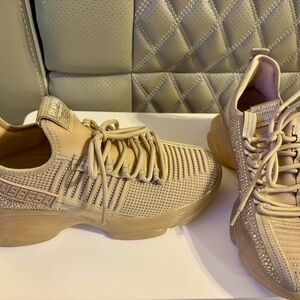 Steve Madden Beige Women's Sneakers